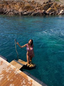 Francesca Valenti Fashion Pictures August 28, 2026