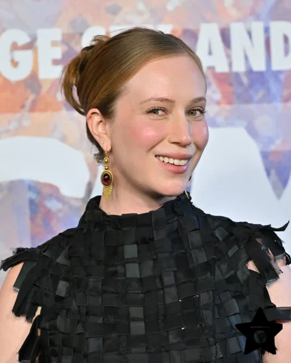 hannah-einbinder-at-the-camp-miasma-la-premiere-in-july-2026-3 Hannah Einbinder at the Camp Miasma LA Premiere in July 2026