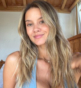 NICOLA CAVANIS – Photos 08/16/2026: German Model Stuns in Latest Instagram Uploads 22 NICOLA CAVANIS – Photos 08/16/2026: German Model Stuns in Latest Instagram Uploads