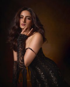 Palak Tiwari Stuns in a Sleek Black Dress, Serving Effortless Elegance 28 Palak Tiwari Stuns in a Sleek Black Dress, Serving Effortless Elegance