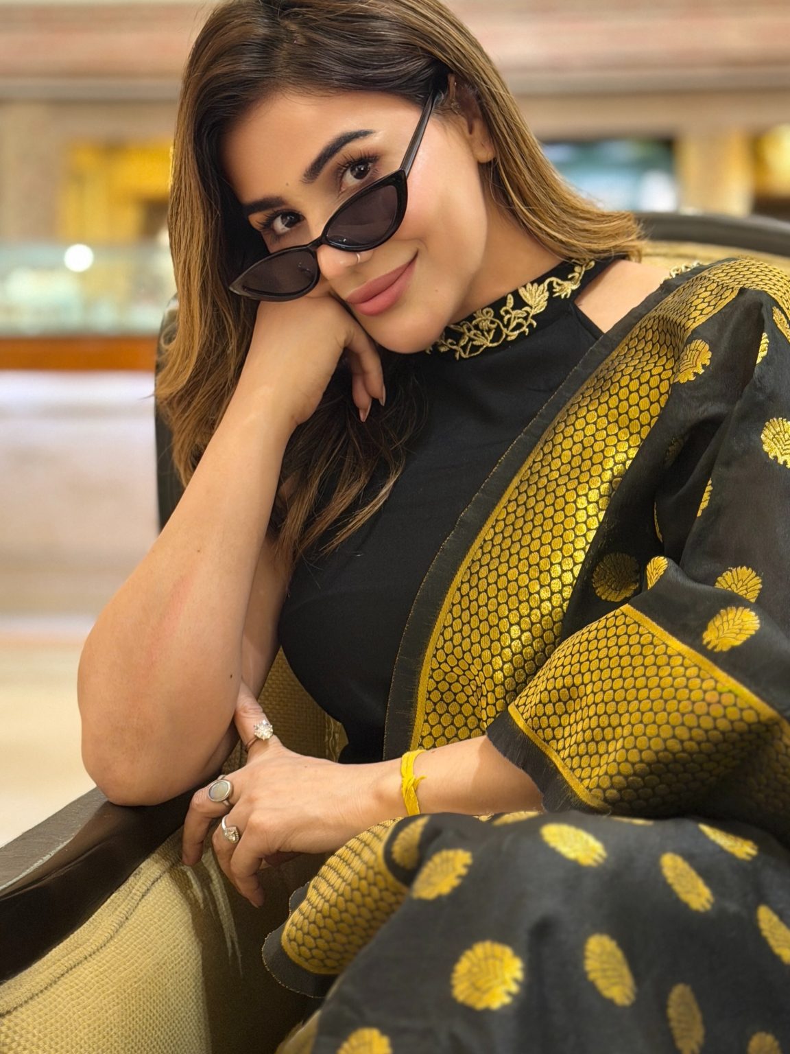 Kangna Sharma Promoting “Afeem” Song in Saree: Ethnic Glam Steals the Show