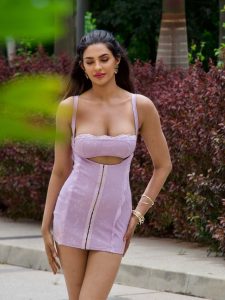 Manmeet Kaur Virk Looks Ethereal in Light Pink Dress – Latest Photoshoot